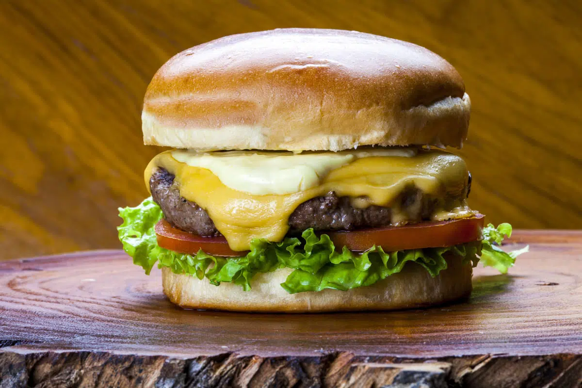 Classic American Cheeseburgers