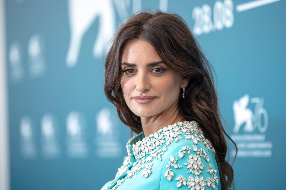Penelope Cruz, long hair