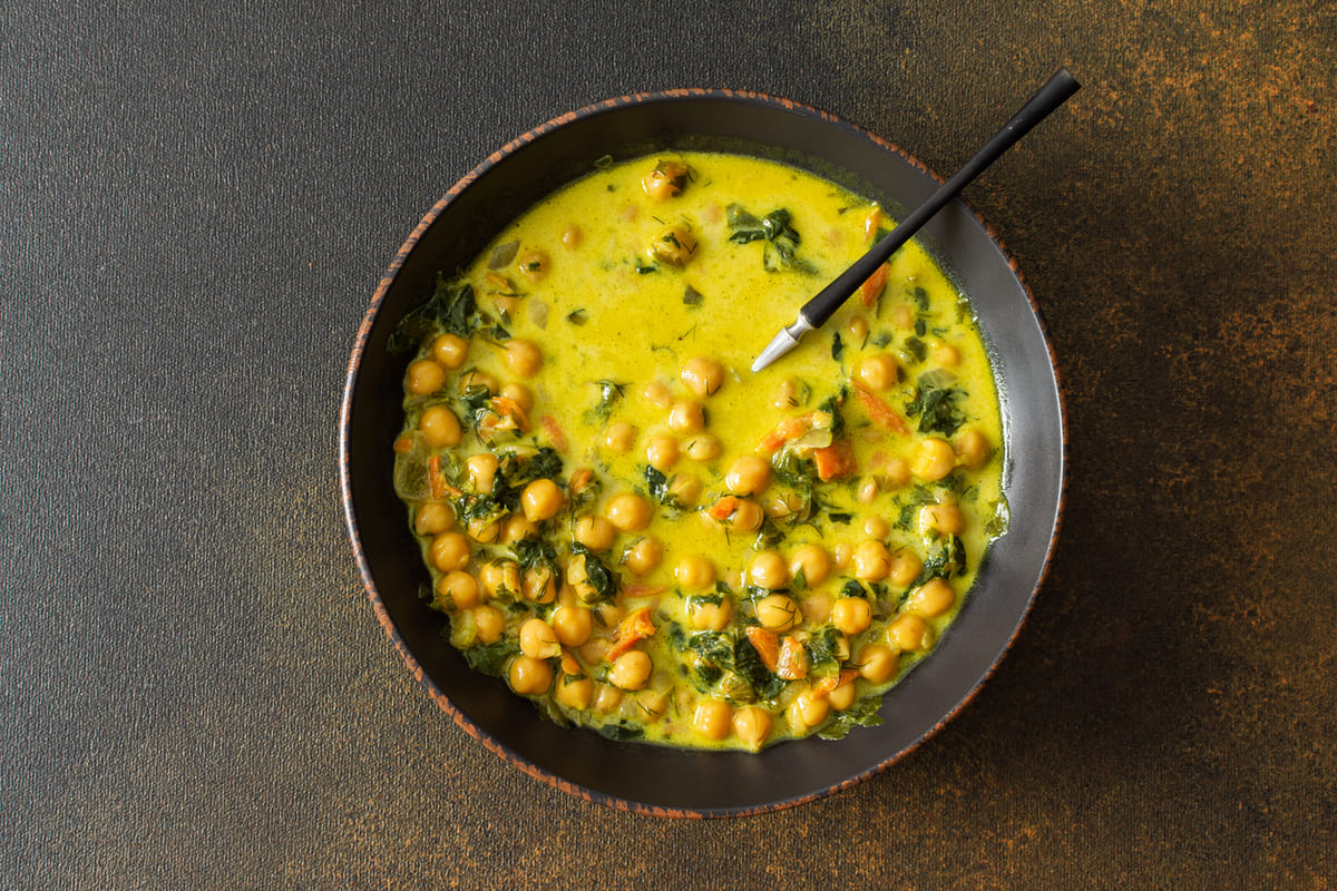 Chickpea and Spinach Curry