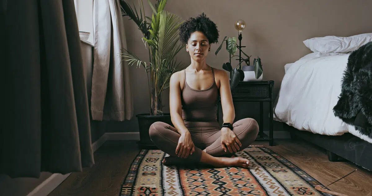 meditate to reduce stress