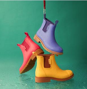 title nine rainboots