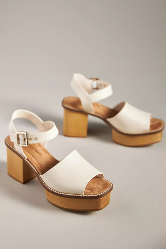 Kelsi Dagger Brooklyn Groove Platform Sandals