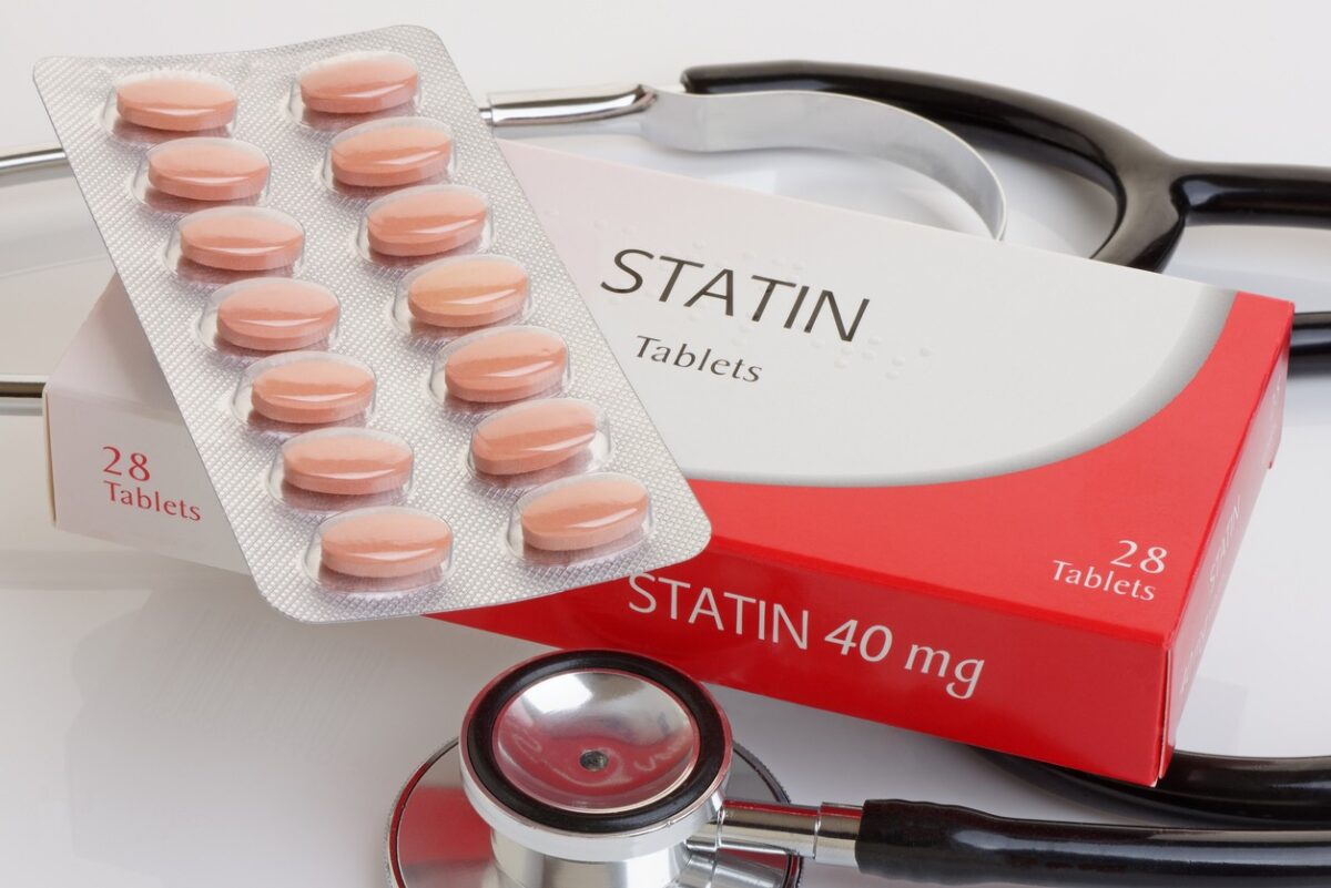 The Surprising Link Between Cholesterol and Dementia and How Statins Can Help