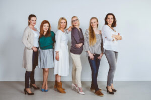 How to look thinner in pictures