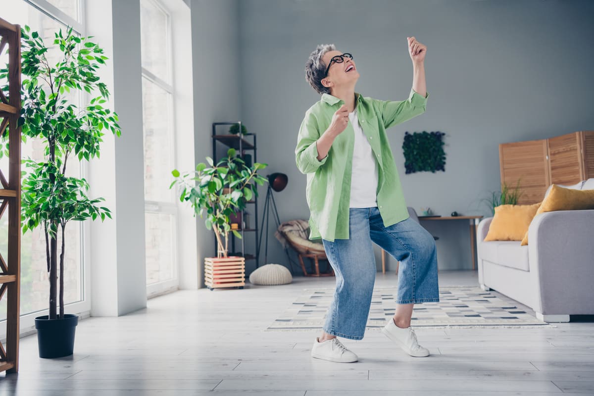 woman dancing for exercise