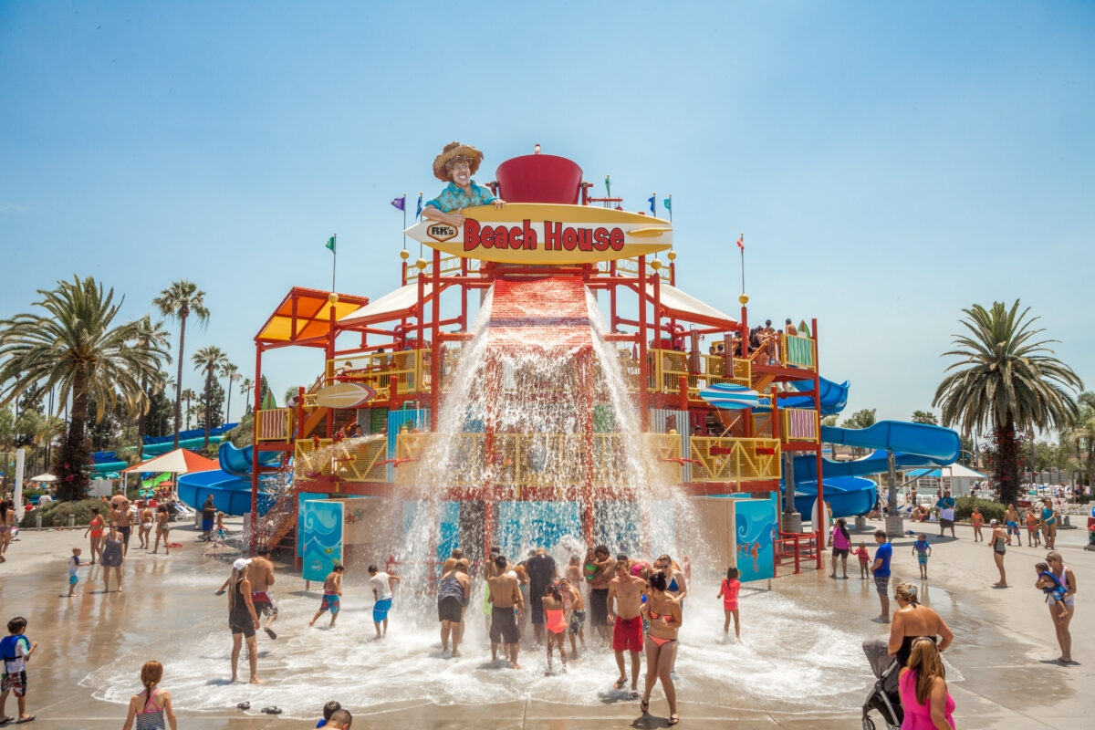 Beach House Knott's Soak City