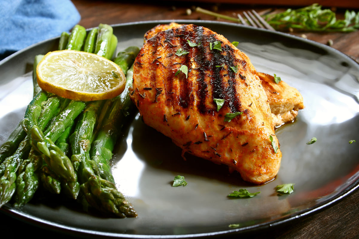 Lemon Garlic Chicken with Asparagus